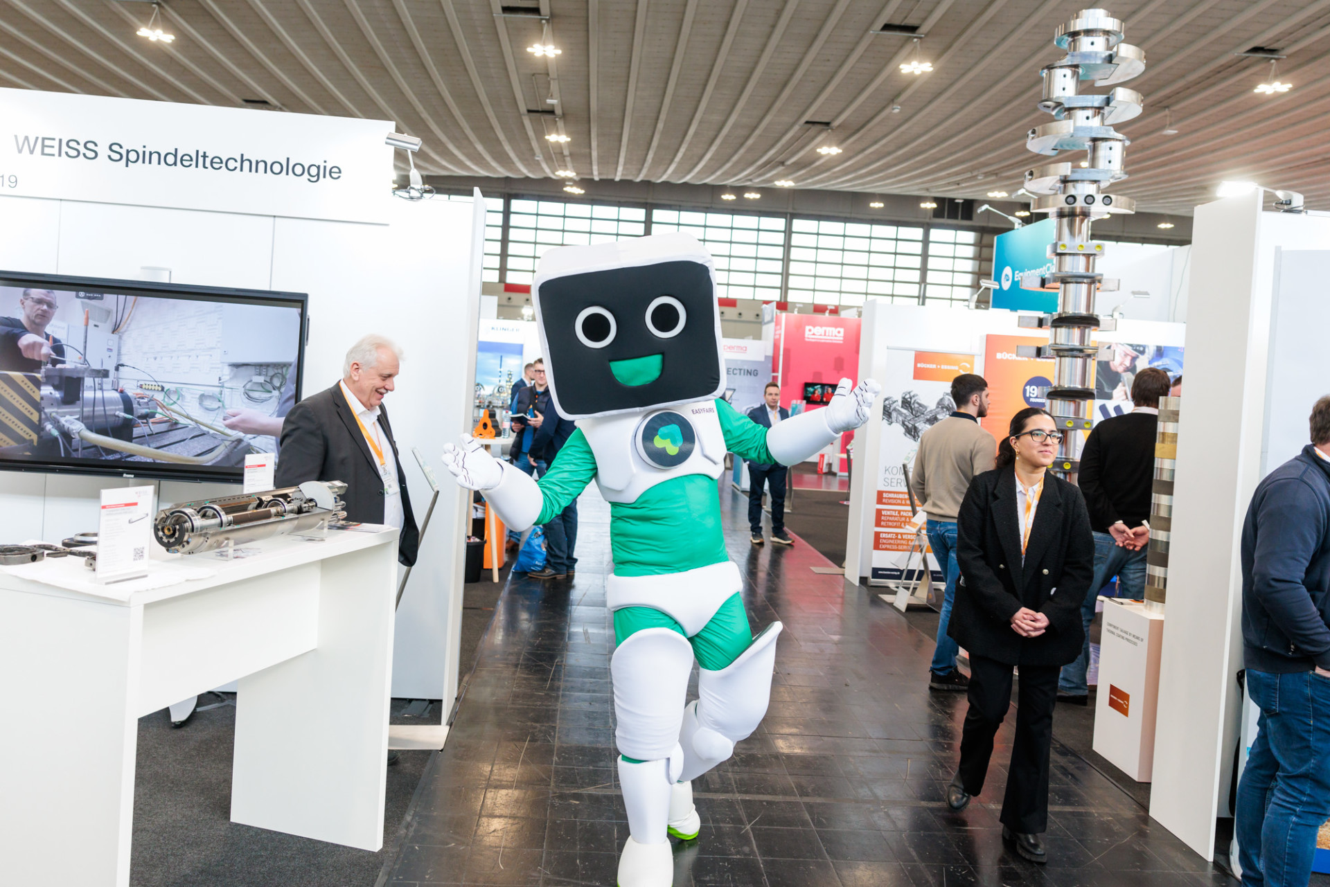 20250219-20-pvm-kl-236