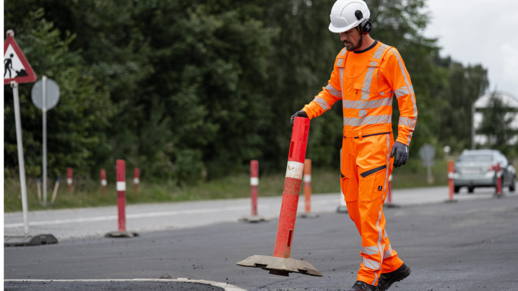 Nieuw! Hi-vis-kleding volgens de RWS-richtlijnen – MASCOT® ACCELERATE SAFE