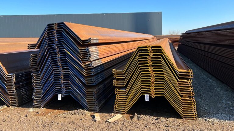 Warmgewalste Damwanden