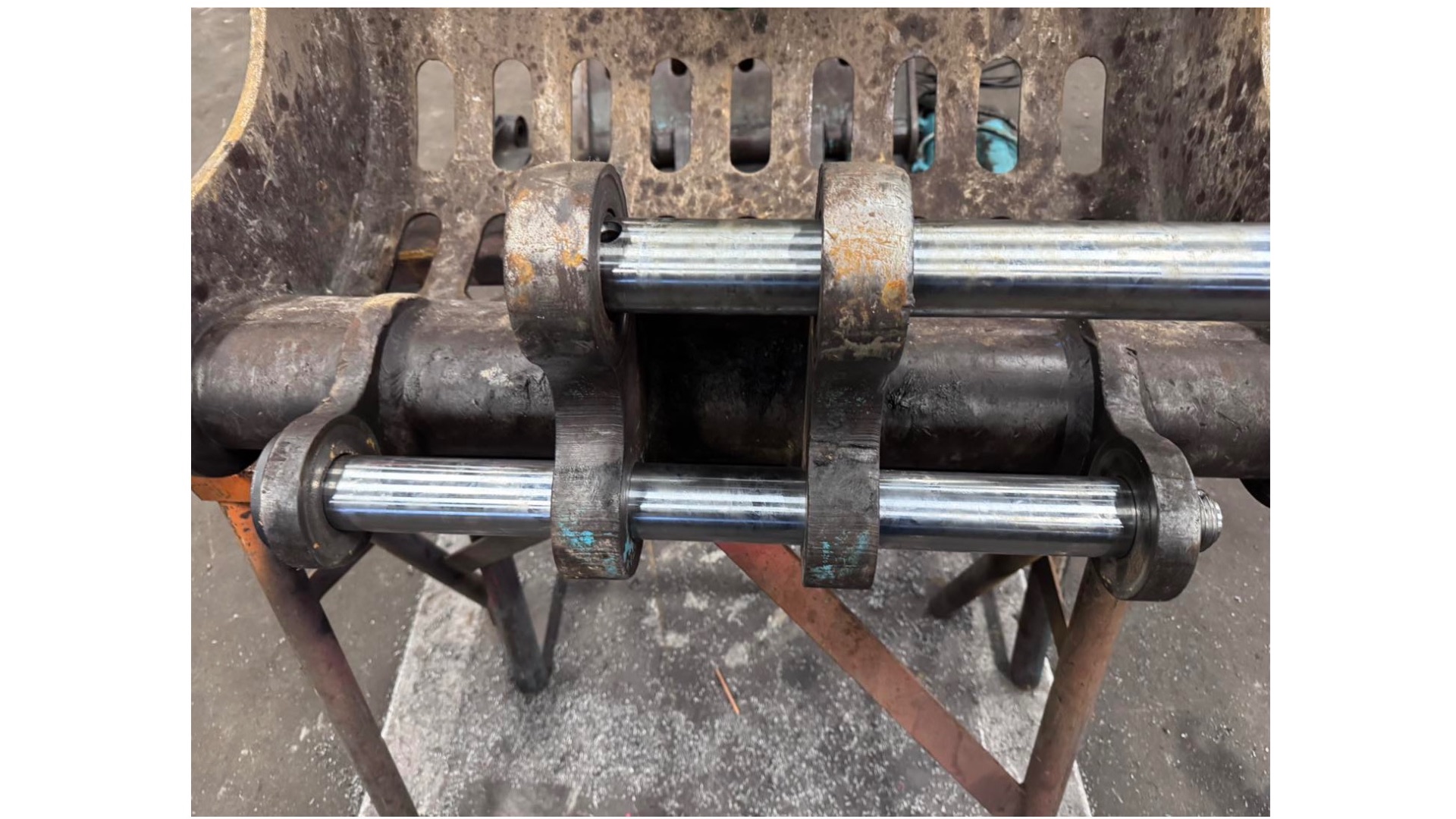 Kotteren, revisie, laswerk en constructie van aanbouwdelen