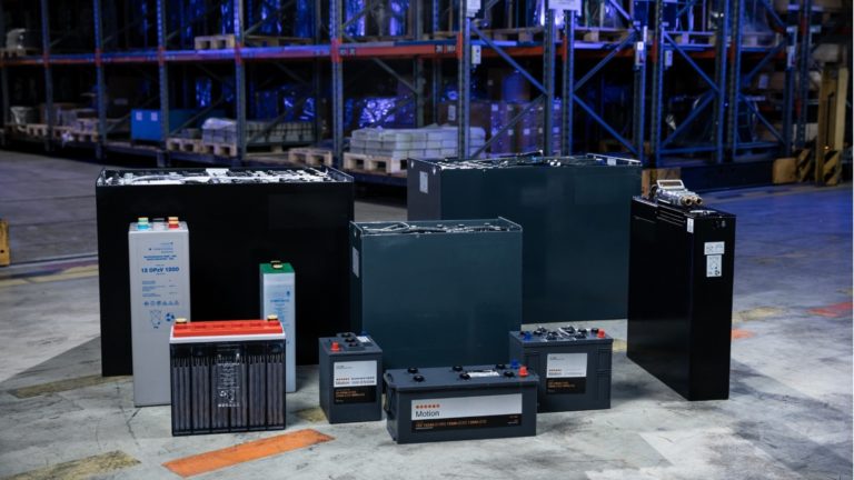 Lithium- & Lead acid batteries