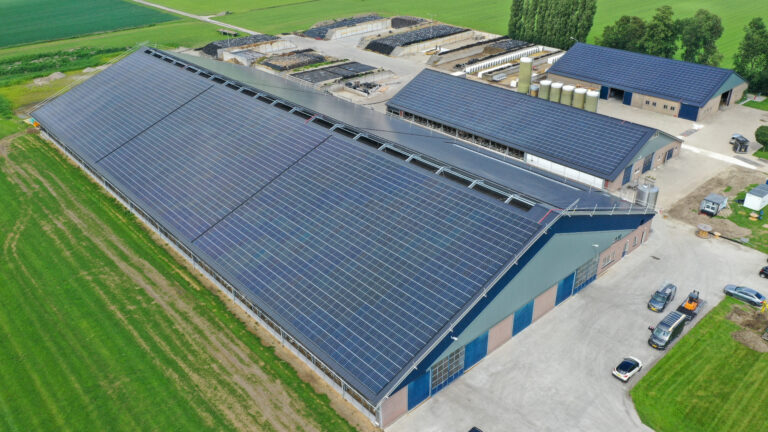 Total concept (assembly work + solar panels)