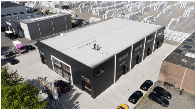 PROJECT – New construction of a business center