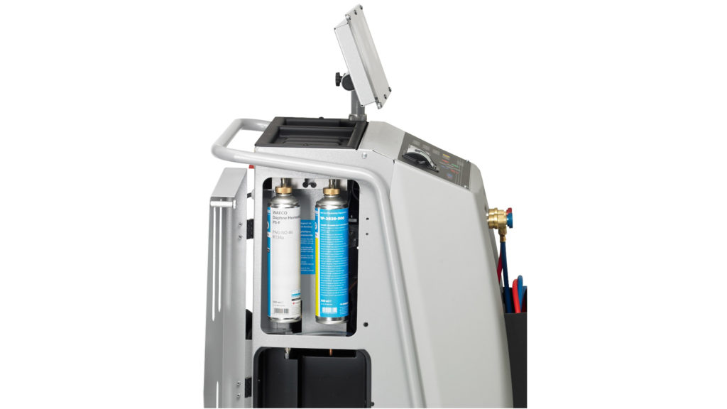 Humidity-free filling and storage: A/C compressor oils and UV dyes