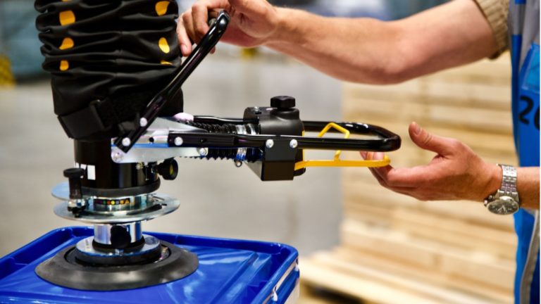 Vacuรผmheffer voor emmers en vaten