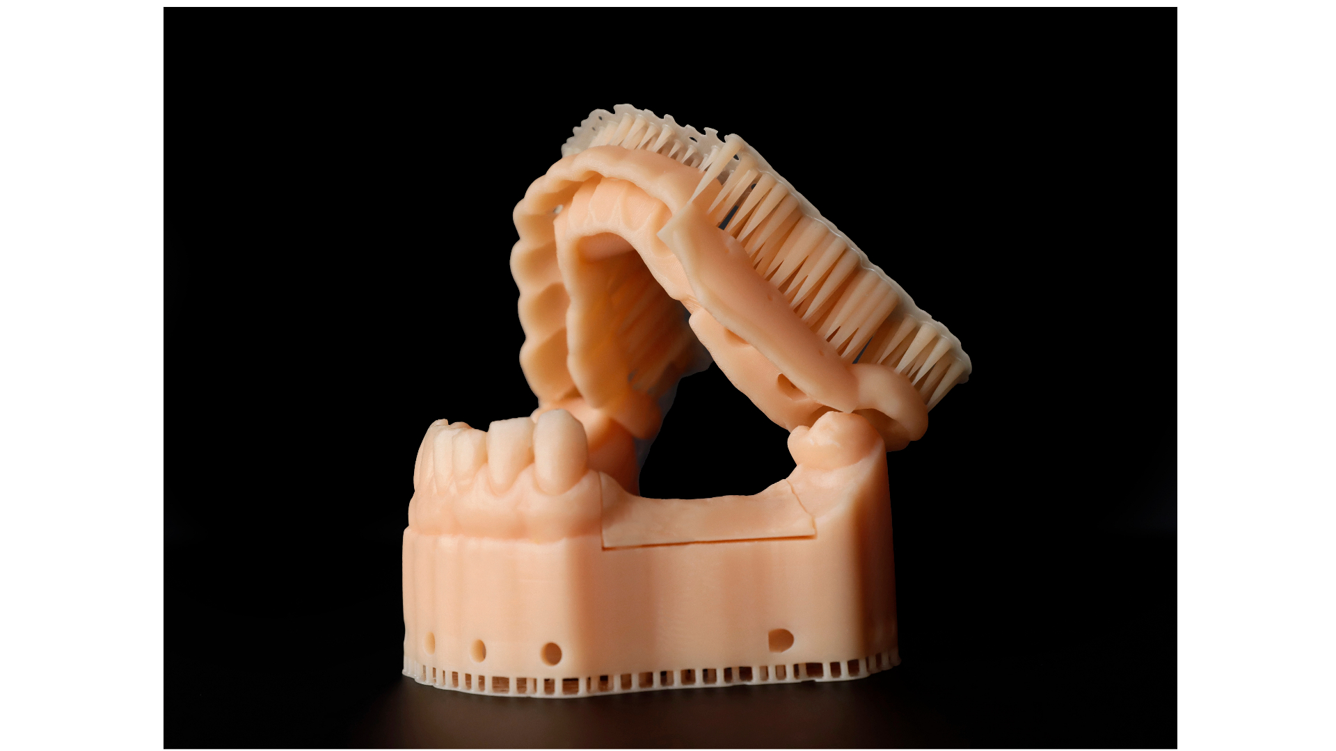 WE DEVELOP 3D PRINTING LIQUIDS