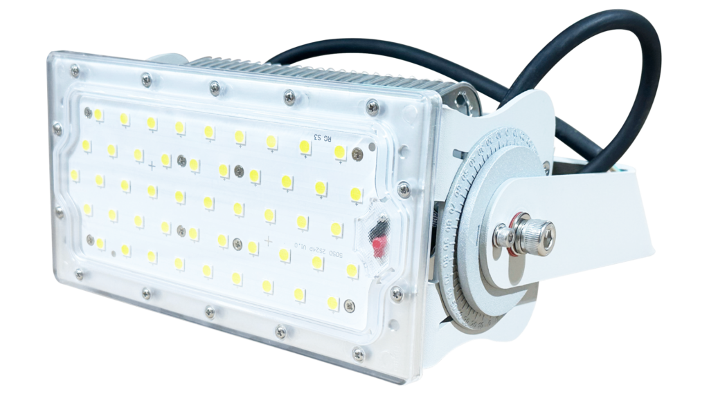 XLT-100W OCEAN – Marine LED floodlight
