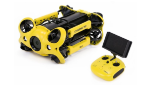 De onderwaterdrone M2 is eenvoudig te besturen met de afstandsbediening en live mee kijken op je smartphone. De drone heeft 2000 lumen lampen (dimfunctie) en kan nauwkeurig in elke houding zweven. Ideaal voor inspectie van een drinkwaterreservoir!