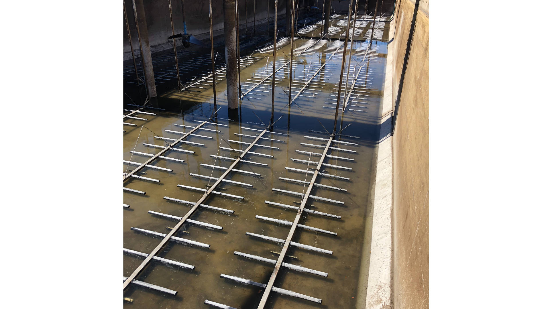 Aquatube® : Fine-bubble air tube diffusers