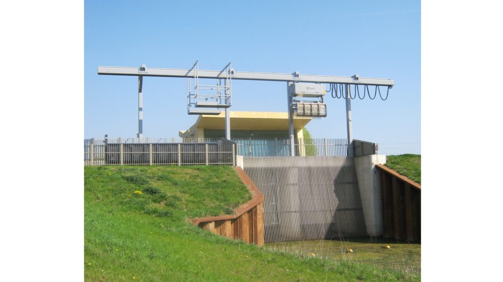 MIR-4 bovenloop roosterreiniger