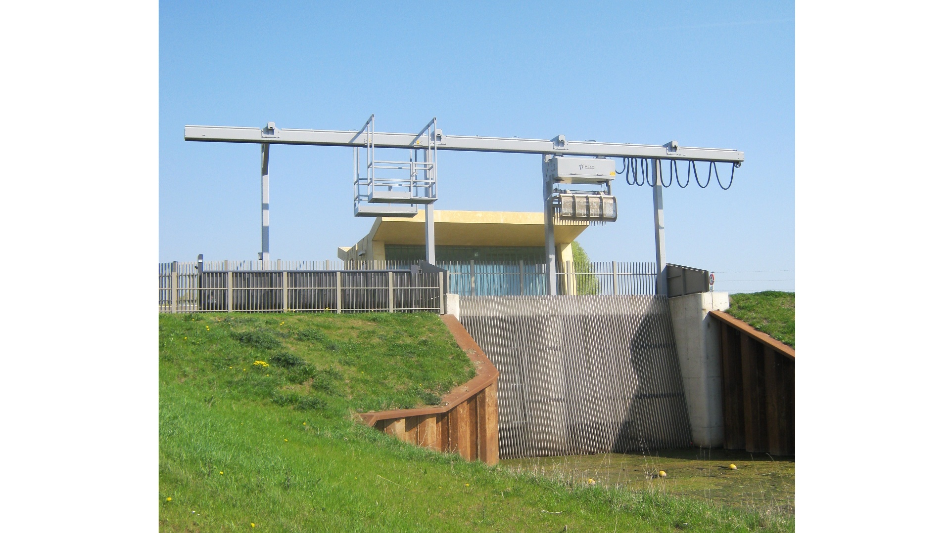 MIR-4 bovenloop roosterreiniger