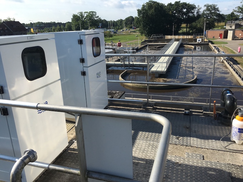 Monsternamekasten voor influent en effluent stromen; Aquamatic