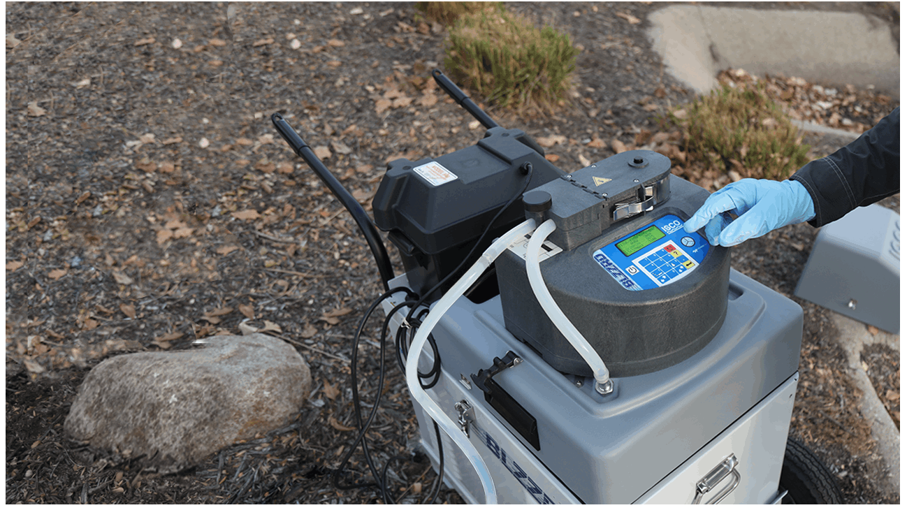 Refrigerated portable Sampler BLZZRD