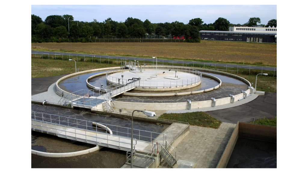 Concrete tanks for water