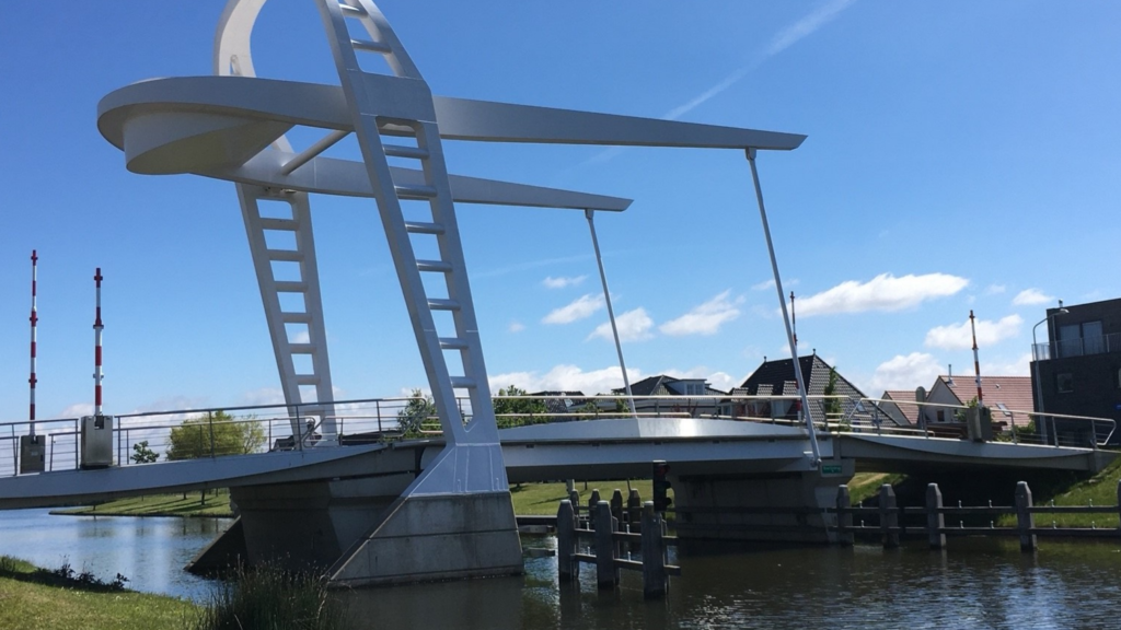 Bruggen en sluizen