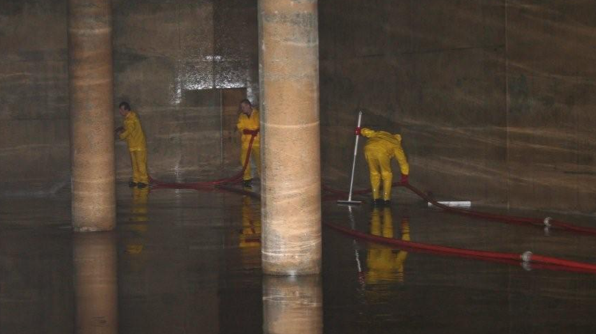 Reinigen en desinfecteren van drinkwaterreservoirs
