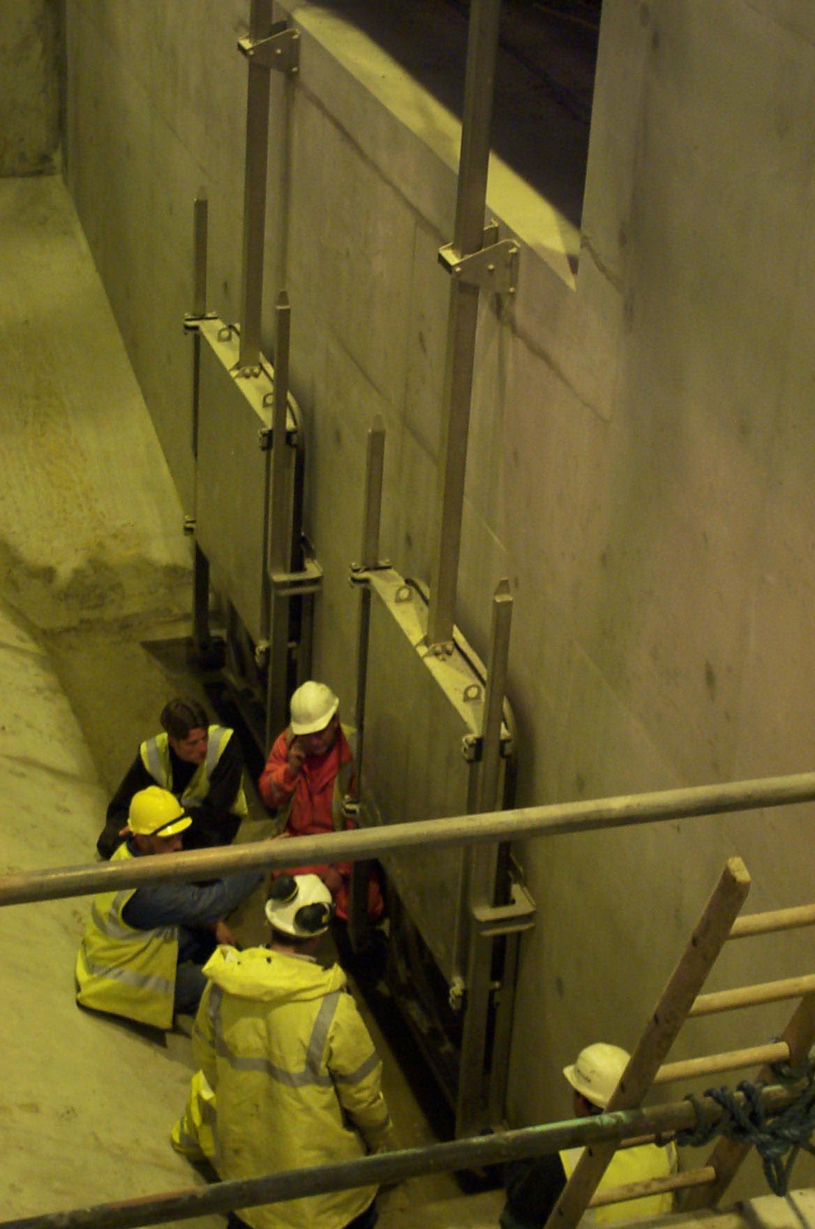 Dubbelkerende spindelschuiven