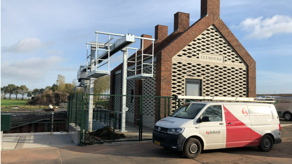 Polder pumping stations