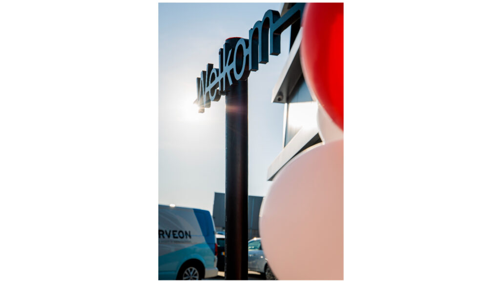 Opening nieuw bedrijfspand