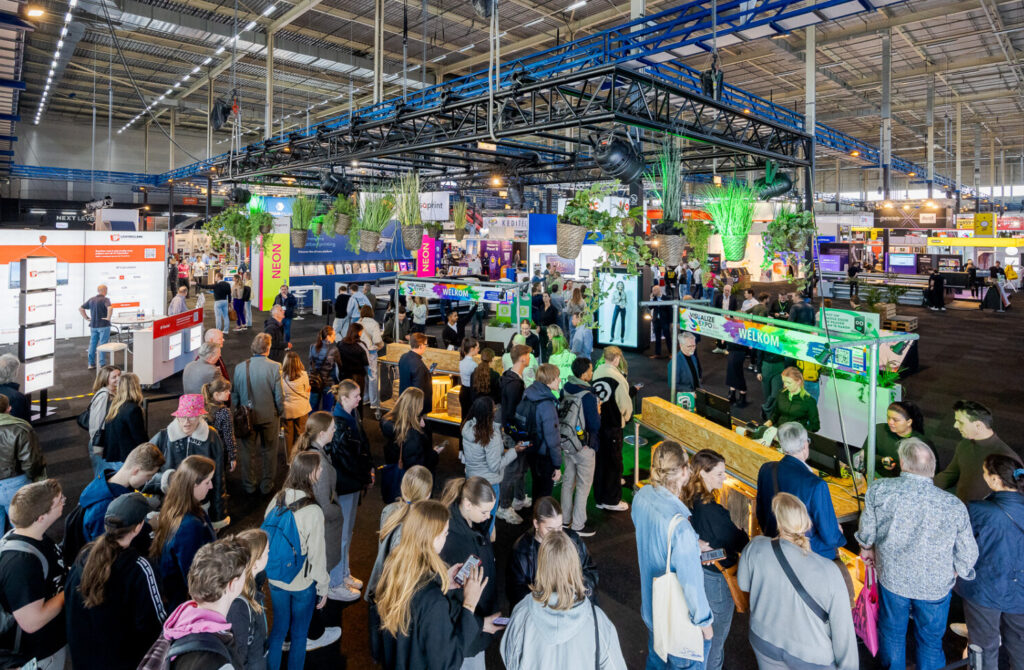 Visualize Expo beursvloer sign en print expo bezoekers