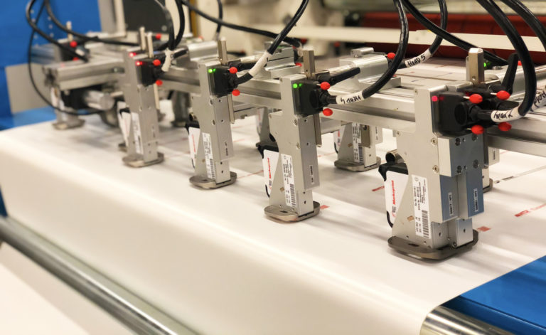 Case studie: printen in een rode kleur op industrieel foam