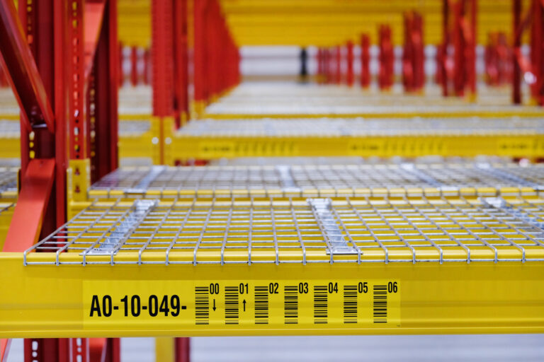 Full range location labels