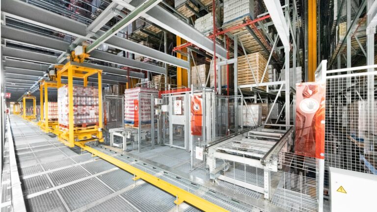 Systèmes et solutions de stockage pour entrepôt