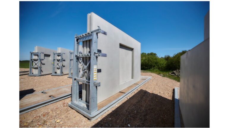 Atelier de fabrication de panneaux et de colonnes en béton préfabriqué