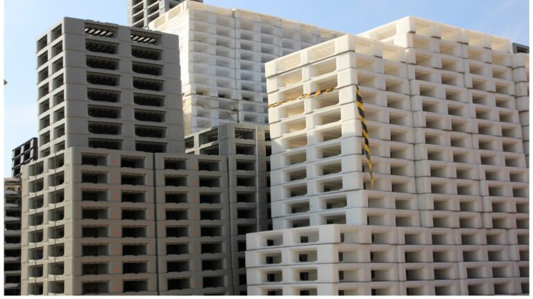 Palettes en plastique