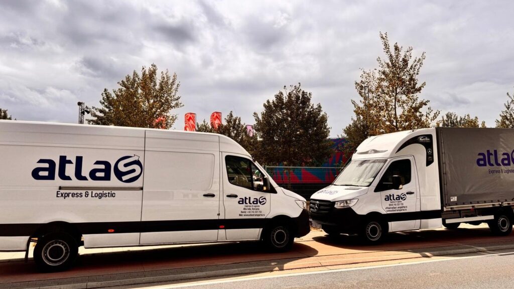 Nous proposons des transports dédiés et express avec des fourgons et camions isothermes, ADR et à hayon élévateur. Nous proposons également des solutions logistiques sur mesure pour les marchandises urgentes, lourdes ou thermosensibles.