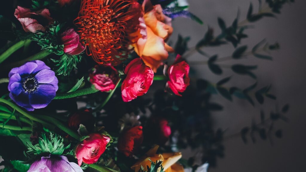 Shipping perishables – Flowers, fruit, vegetables, fish, seafood and dairy products – and more