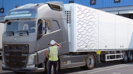 Solutions de quai de chargement innovantes pour distribution et logistique