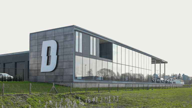 Commerciële ruimte met kantoren en atelier – Demunster Zwevegem