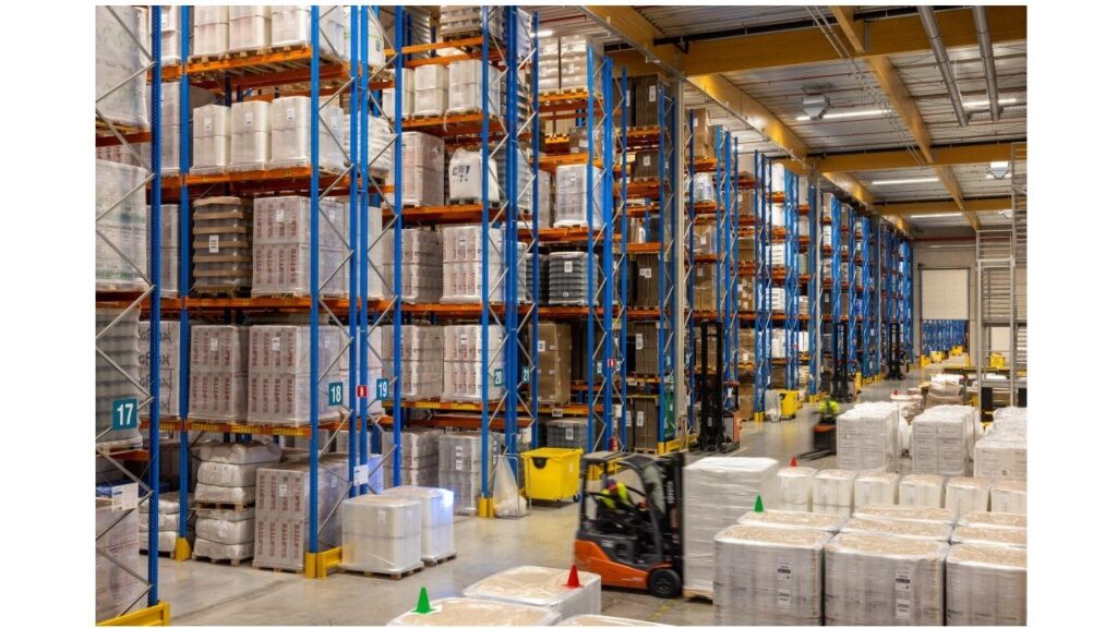 WAREHOUSING