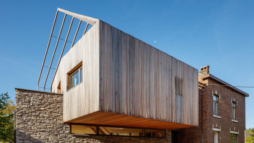 Maisons durables en CLT cloué