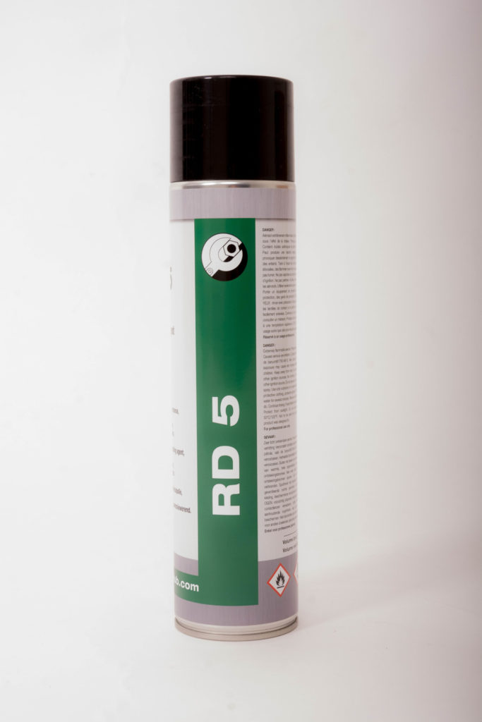 RD 5 – Multipurpose penetrating oil in large aerosol of 800ml.
