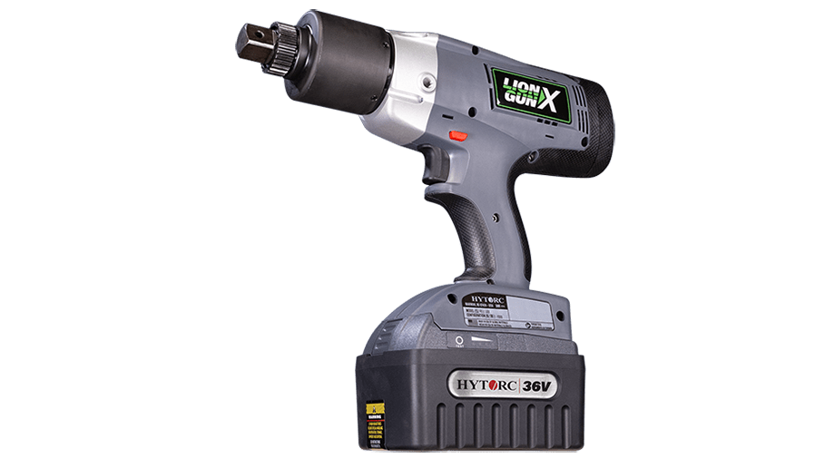 Le nouveau LION Gun X : la puissante clé dynamométrique sans fil qui revient à la base.