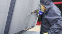 Cleaning cooling installations