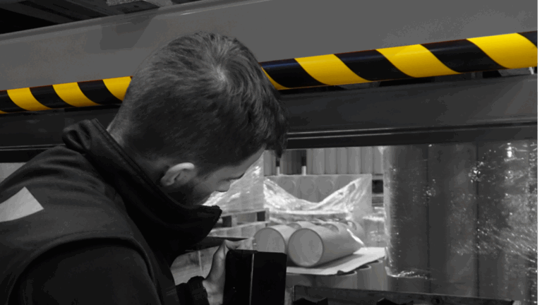 TEDDY PRO – Beschermende bumpers om verwondingen of schade te voorkomen.