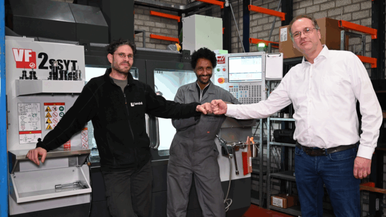 Delivery high-performance super speed machining center