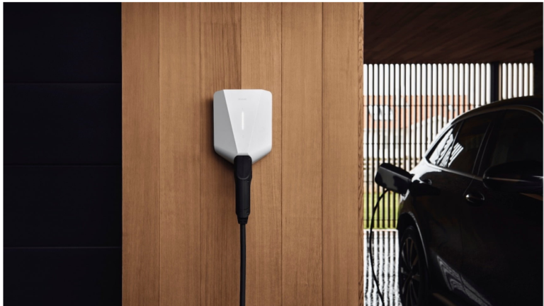 Oplaadmogelijkheden voor uw wagen thuis of op kantoor.