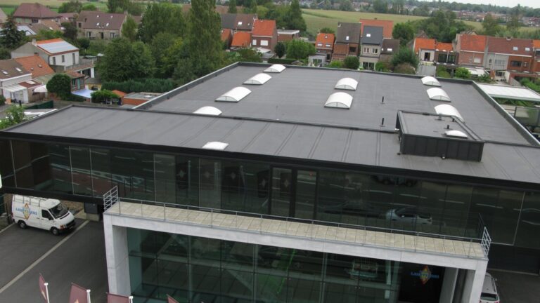 Realisatie EPDM mechanische bevestigd – nieuwbouw