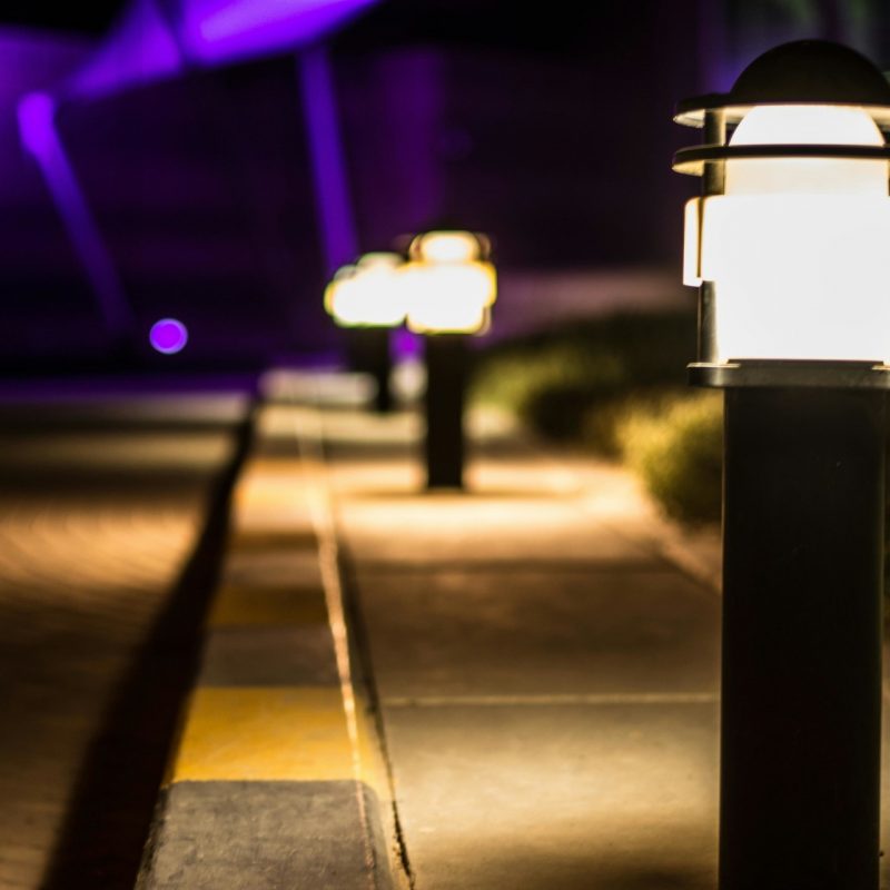 pexels-pixabay-221288 Verlichting langs pad