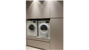 Wasmachine kast op maat.