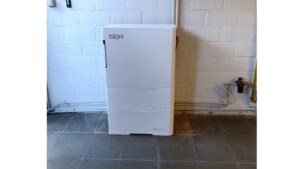 Slim besparen in Maasmechelen met de ESY SUNHOME thuisbatterij!