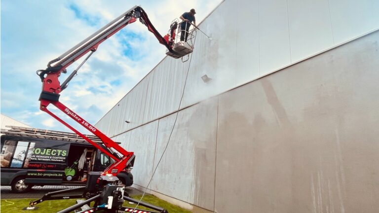 INDUSTRIEL REINIGEN!