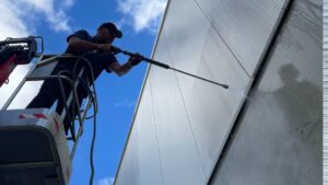 INDUSTRIEL REINIGEN!