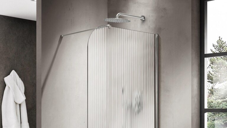 Fortifura Galeria Inloopdouche afgeronde glaswand met ribbelglas