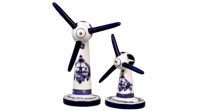 Dutch windmills in different sizes available