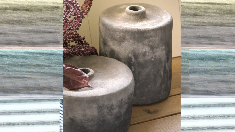 Bottles Minimalistic, Stone Black – Spring Summer Collection 2024